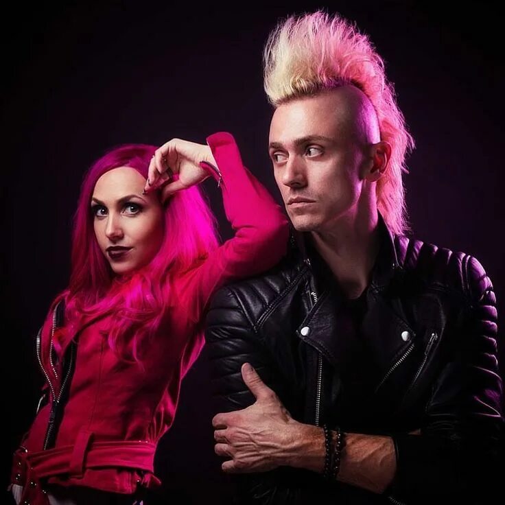 What is for hire. Icon for hire солистка. icon for hire ariel bloomer. icon for hire ‎– icon for hire 2013. ариэль блумер и шон джамп.