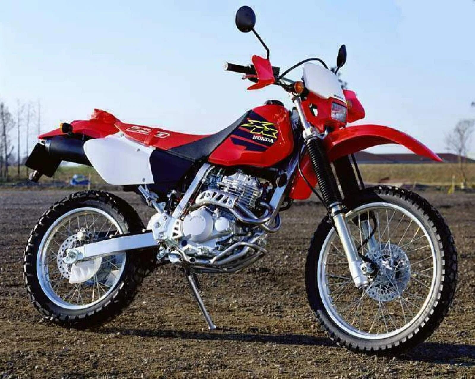 Хонда хр. Honda XR 250. Honda xr250r Baja. Мотоциклы Honda XR 250. Honda XR 250 эндуро.