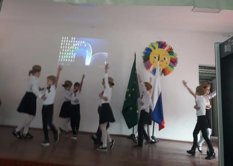 Рисунок зауралье мое детей. Конкурс аист победы. Сводный оркестр гернштейна. Сводный оркестр гернштейна. Конкурс аист победы.