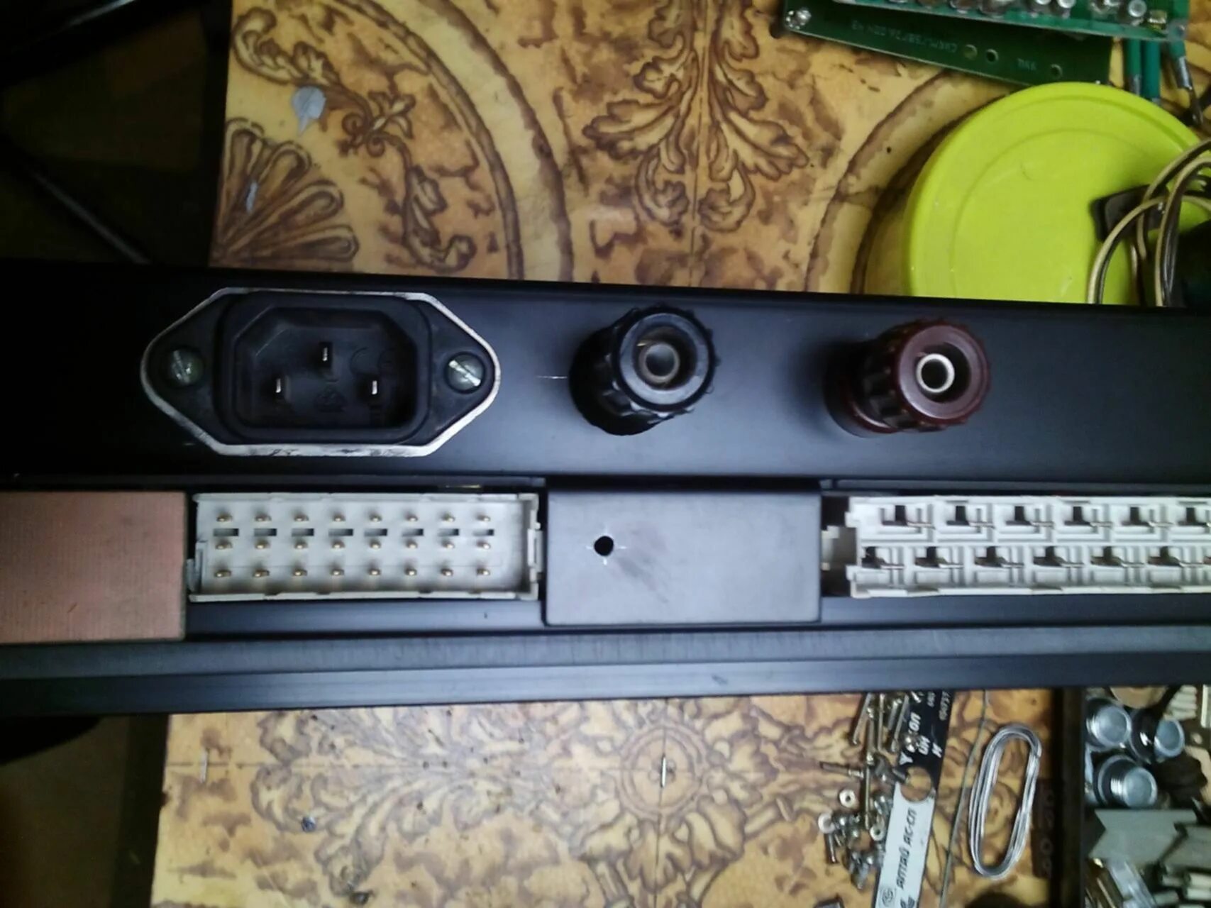 Инвертор svc mp-4048. 1000 sis. 1000 sis. Инверторный генератор hyundai 3,5 квт. Блок инвертора на инверторный генератор.