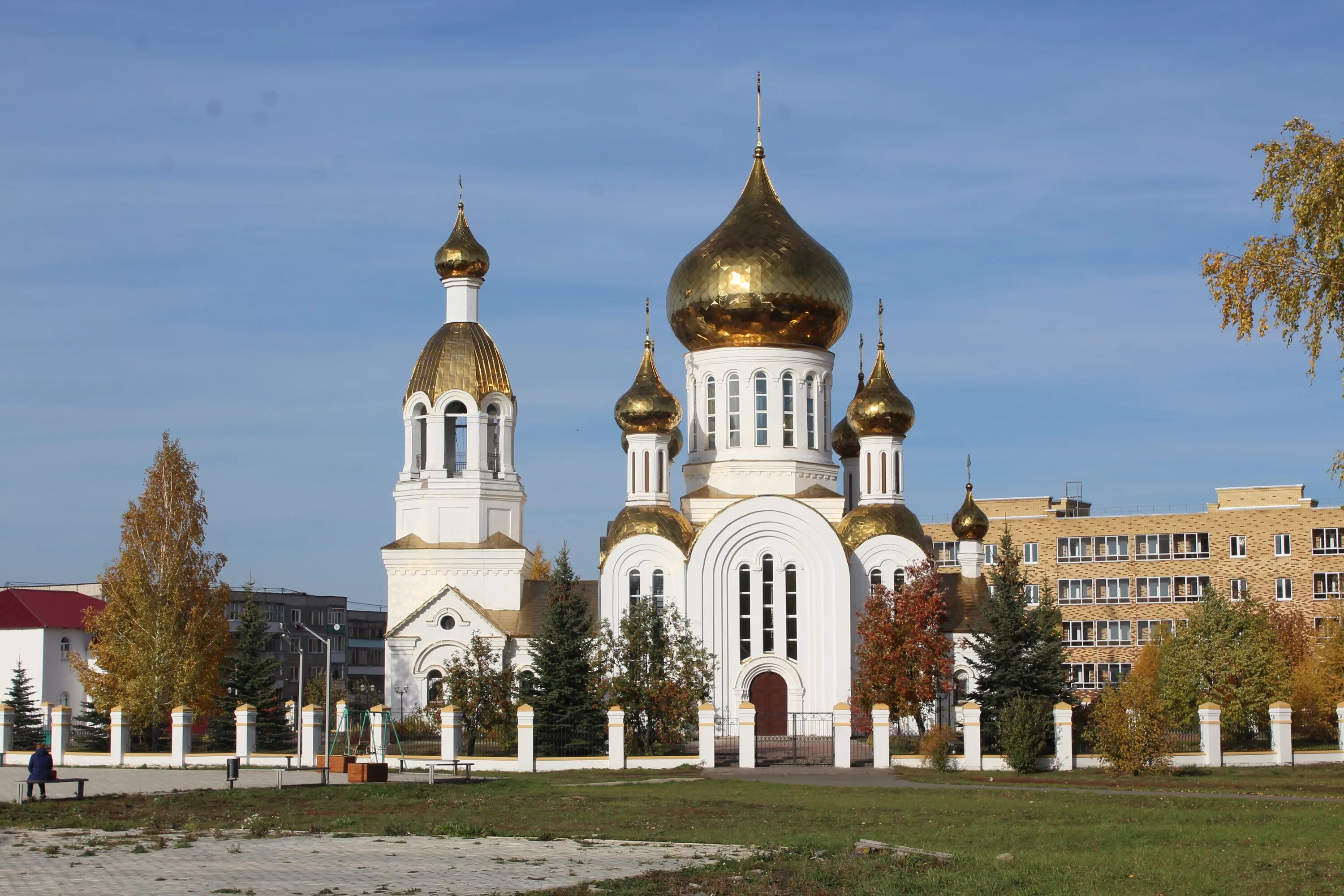 Храм Благовещения Пресвятой Богородицы Комсомольский. Пос Комсомольский Мордовия. Поселок Комсомольский Чамзинский район. Чамзинский район Мордовия Комсомольский. Мордовия чамзинский район п комсомольский