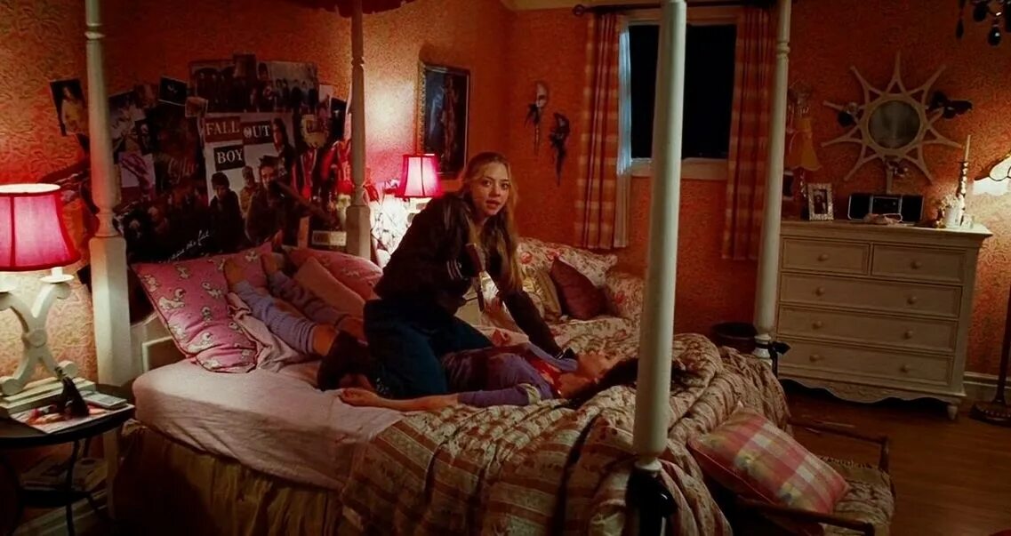 Even share. I'll even share my cat with you. Even share. Short put option. Even share.