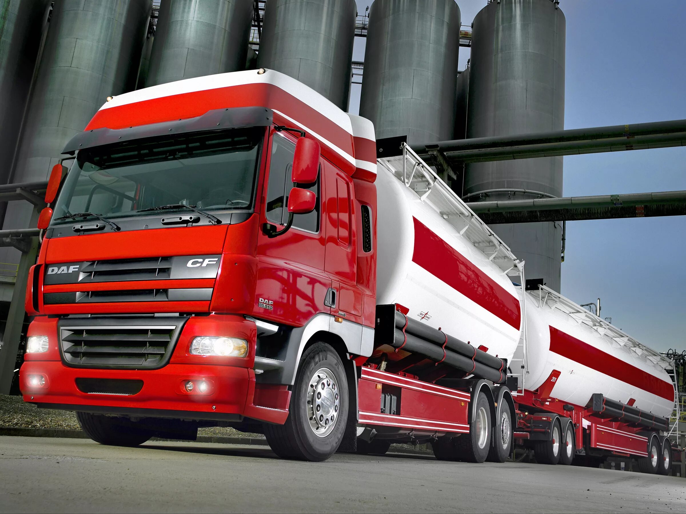 DAF cf85. DAF Trucks cf85. DAF cf85 Cab. Дизельные грузовые автомобили. Доставка дизеля