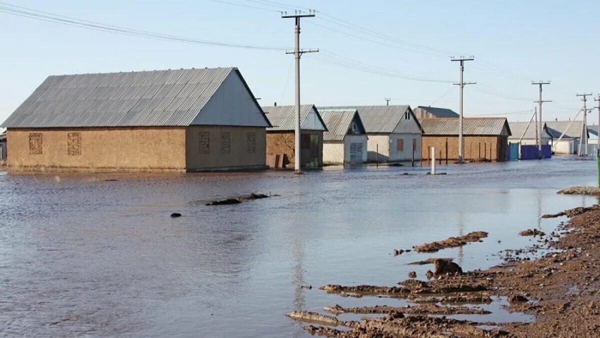 Сел басу. ЗКО паводок. Наводнение в Казахстане. Казахстан паводки. Наводнение в Уральске Казахстан.