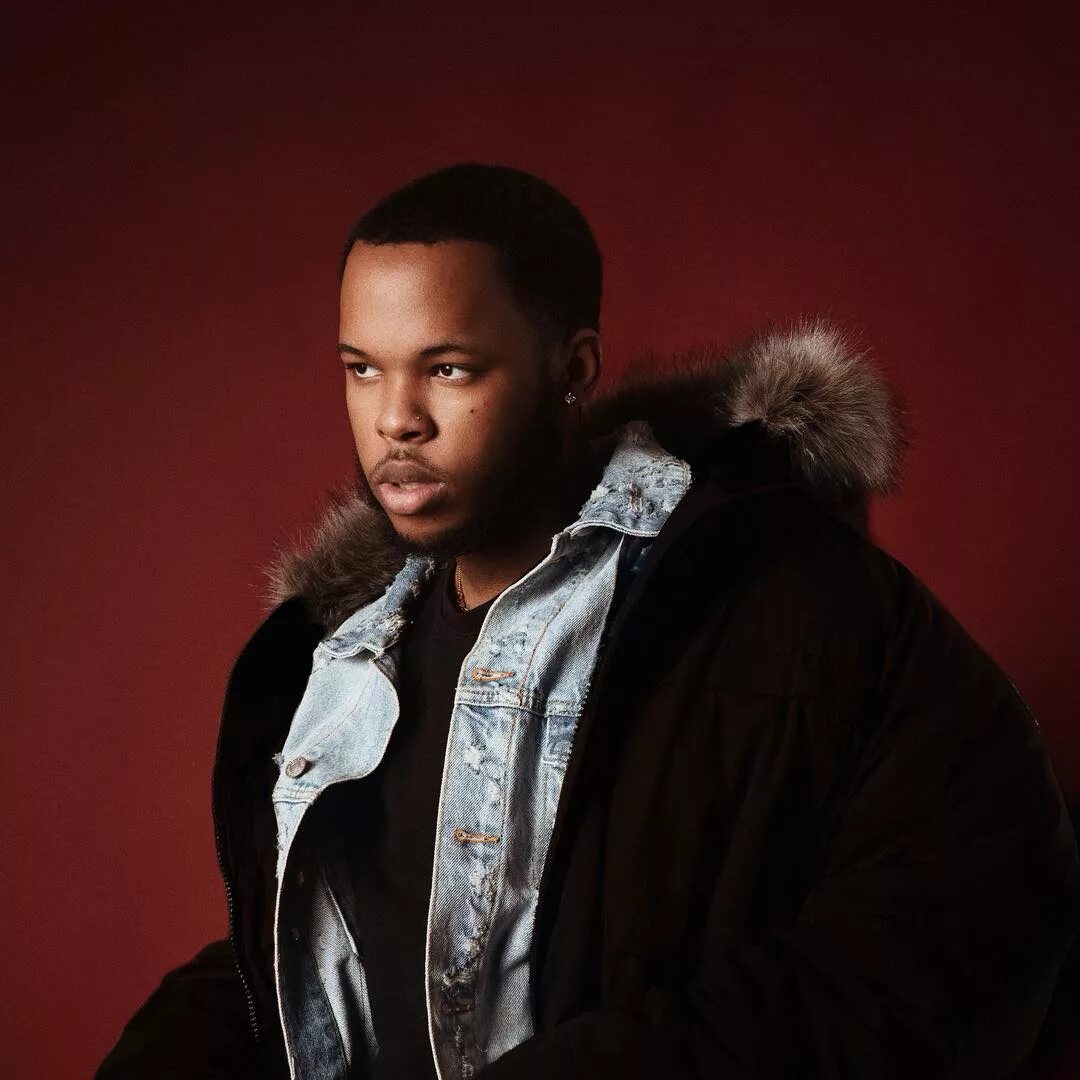 She ain t mine. She ain t mine. She ain t mine. Шон квинси. Murda rarri remix mp3.