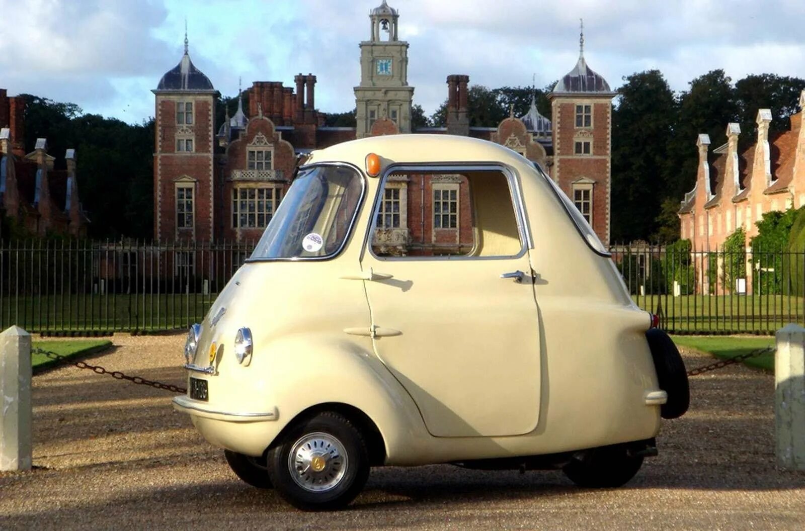 Непонятные машины. Необычные машины. Необычные машины. Messerschmitt kr200. Необычные транспортные средства.