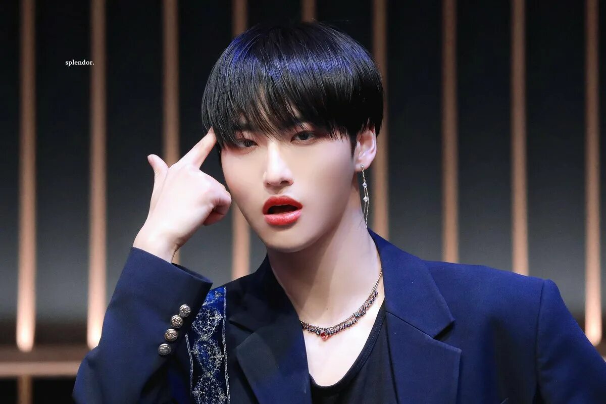 Сонхва клуб. Чон юнхо ateez. сонхва эйтиз. park seonghwa ateez. сонхва из ateez.
