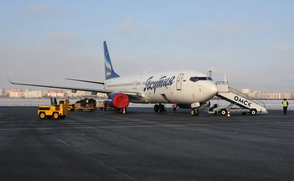 Боинг 737 якутия. Боинг 737 якутия. Boeing 737-700 якутия. 737-800 якутия. Авиакомпания якутия боинг 737-800.