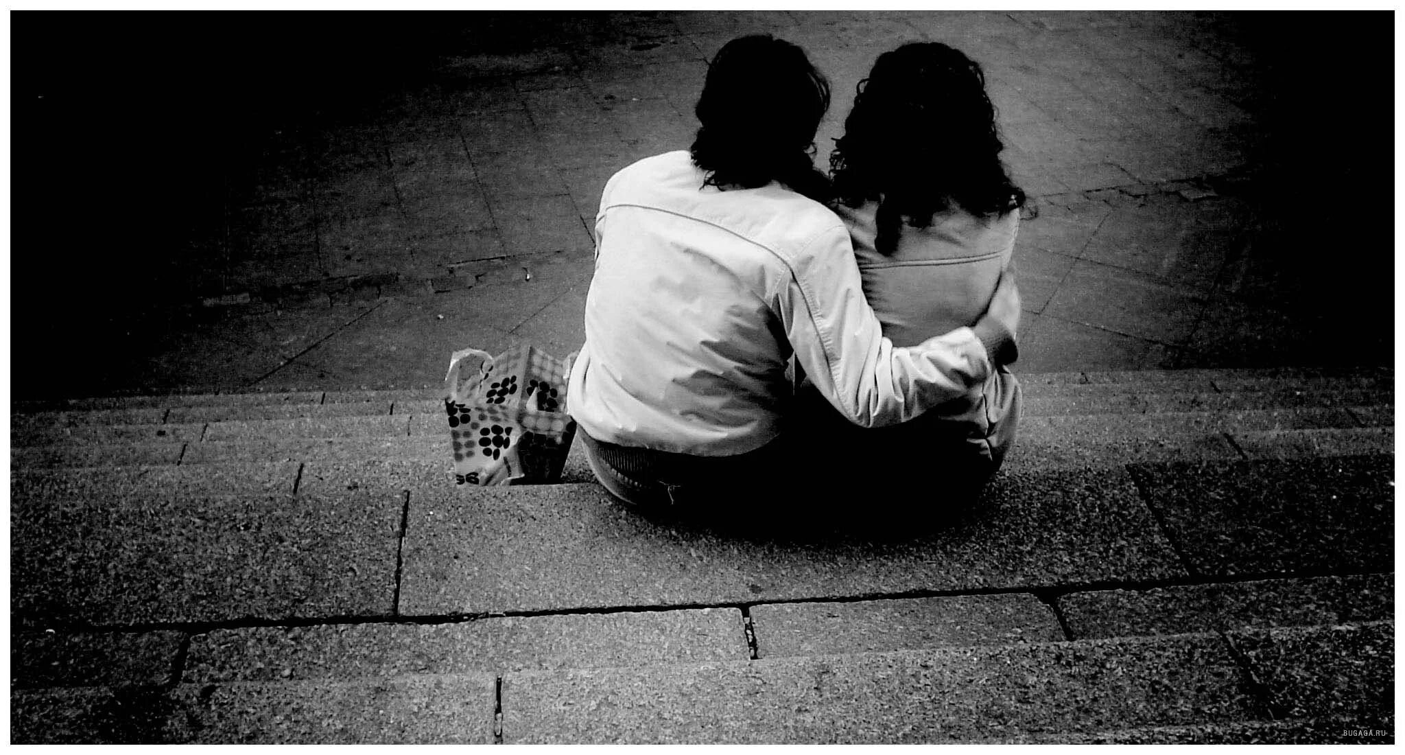 Одиночество сердце. Грустные картинки про любовь. Грустное сердце. Девушка - ангел. Про грустную любовь.