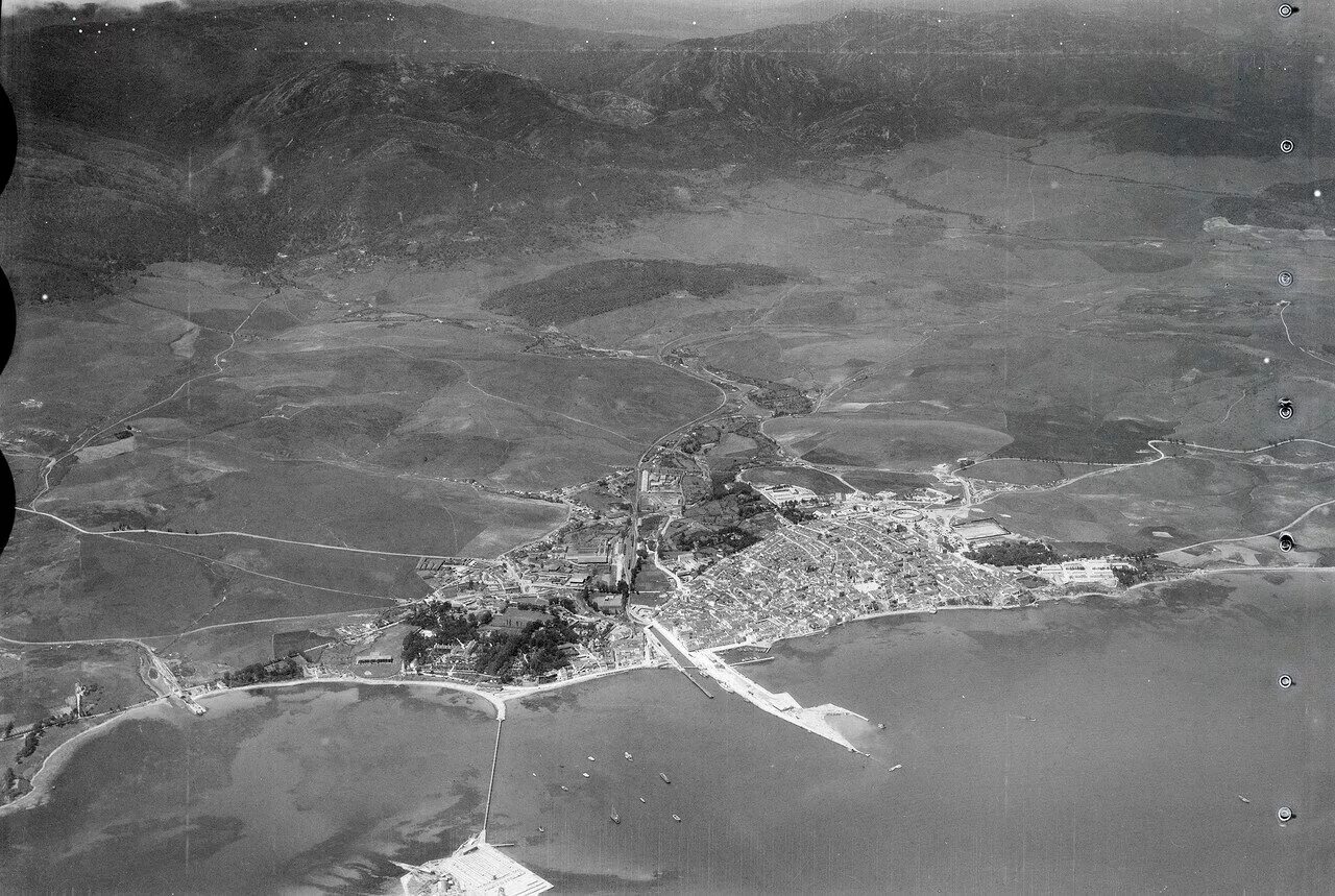 Высота 1800 метров. Algeciras Port. 1800 Метров.