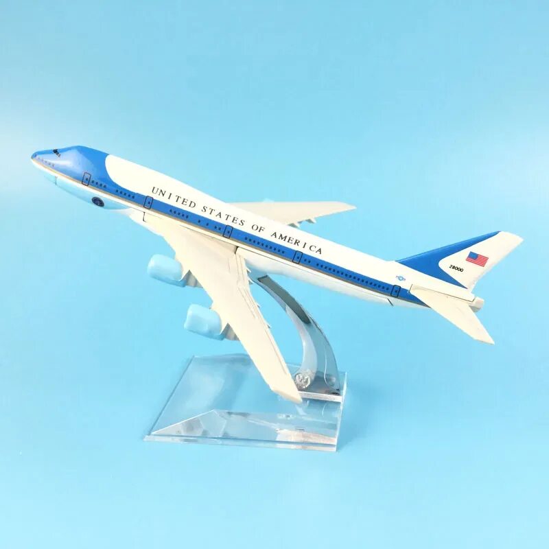 Игрушка самолет Боинг 747. Метолические модели самолётов Боинга 747. Игрушечные модели самолетов. Игрушка самолета модель. Металлическая модель самолета