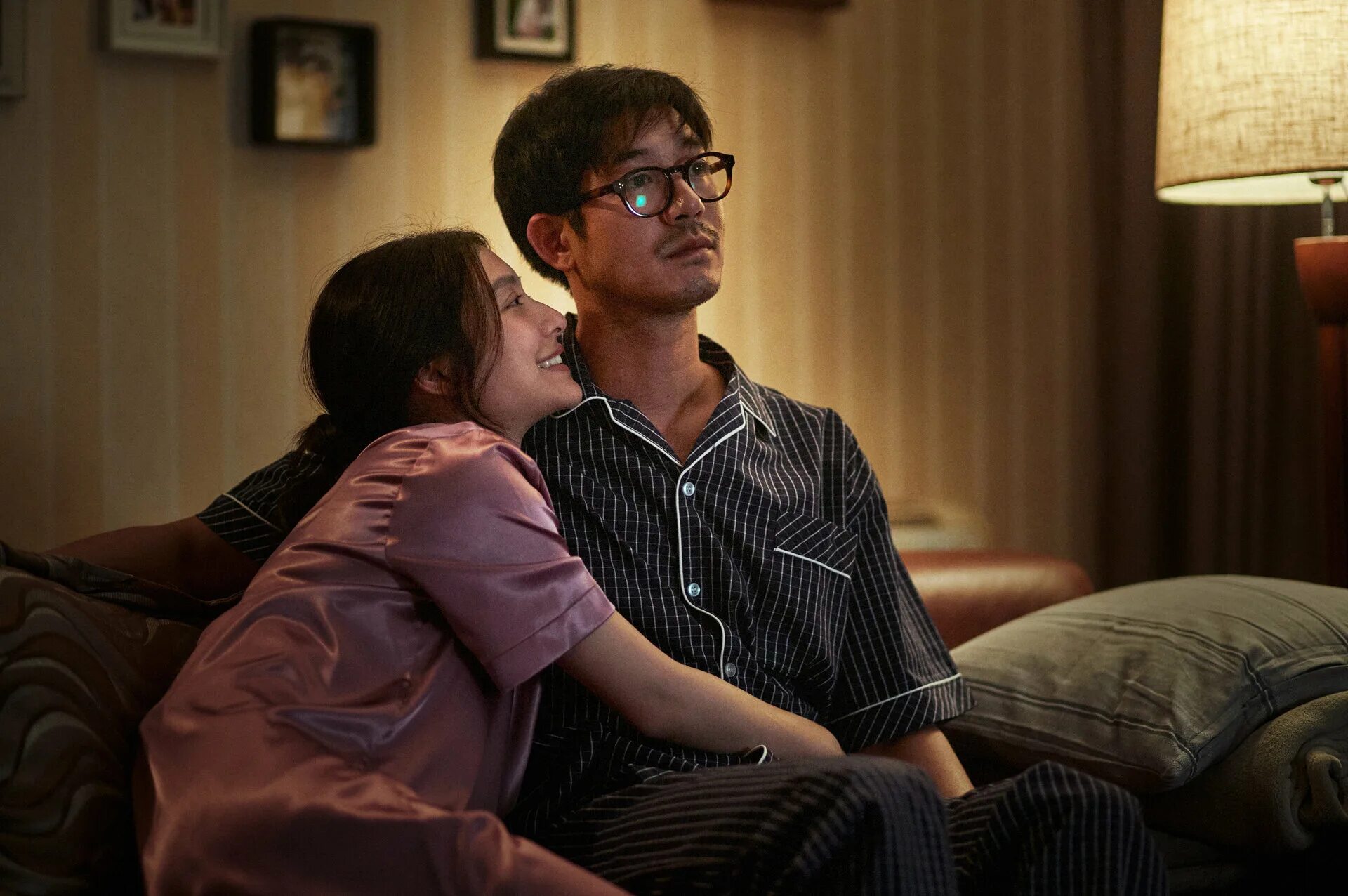 реинкарнация зла трейлер.