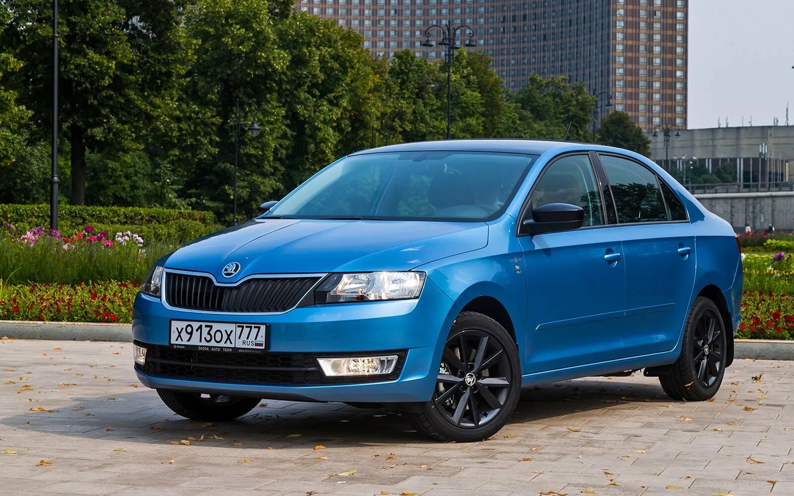 Обзор skoda. Шкода Рапид. Skoda Rapid 2013. Шкода Рапид 1017. Шкода Рапид 2023.