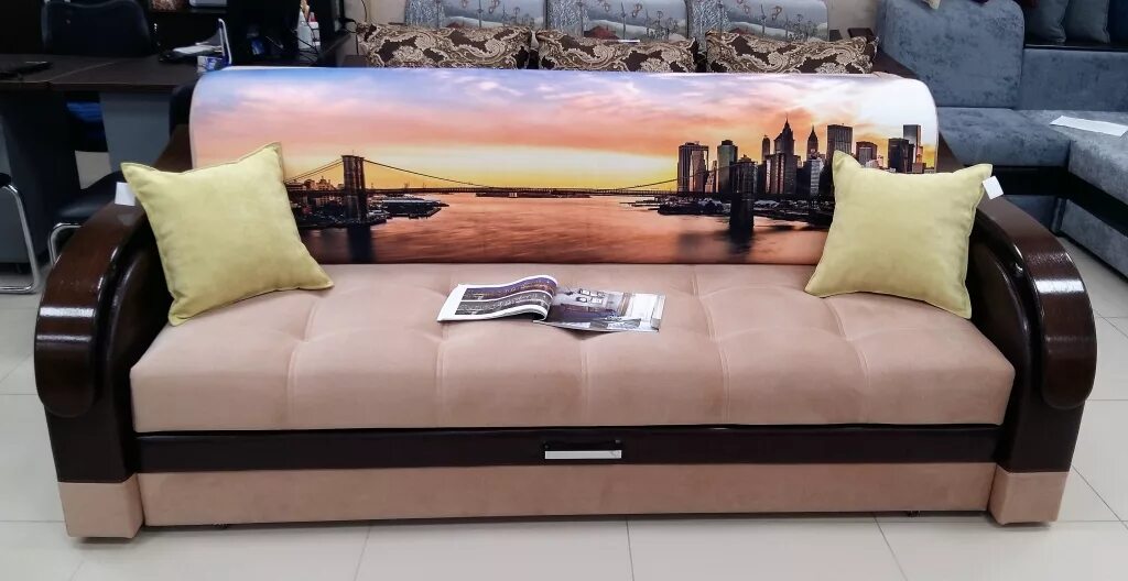 Диван с подушками с рисунком. Диван с кошками на подушках. Декоративные подушки. Диван еврокнижка марракеш (каир). Диван марракеш сафари.