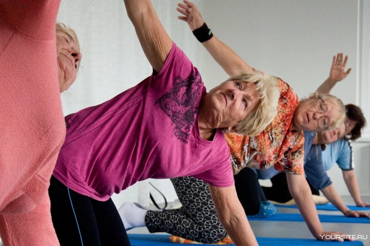Гимнастика для пожилых людей за 60 лет