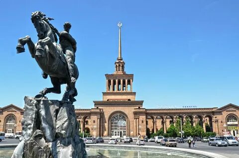 Ереванский армянский