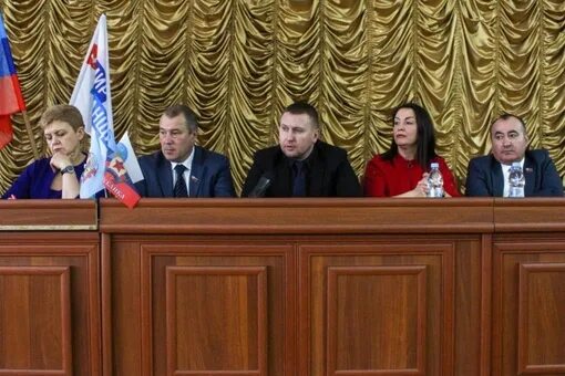 Правительство луганской республики. Сайт администрации города Луганска ЛНР. Народный депутат ЛНР. Глава Луганской администрации. Депутаты народного совета ЛНР.