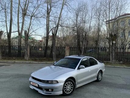 Мицубиси 2001