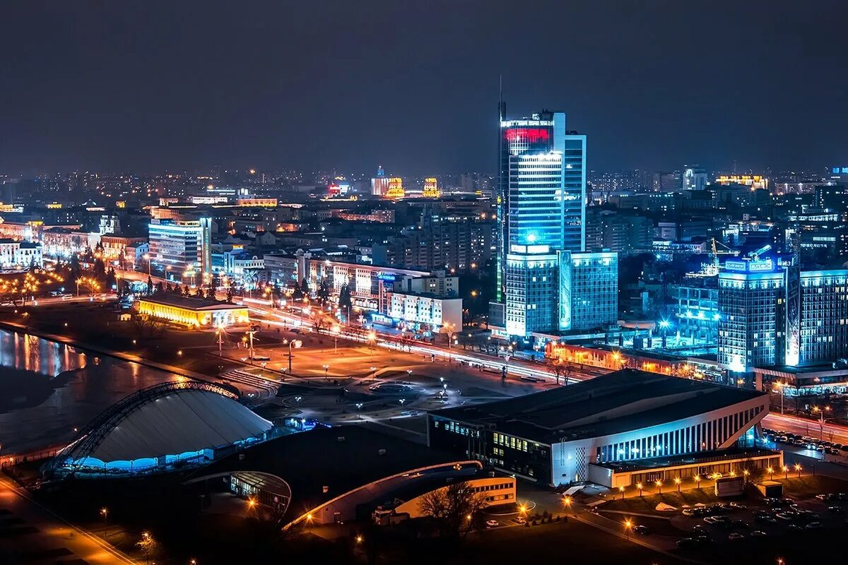 Фото минска. Минск. Ночной Минск Немига. Минск столица Белоруссии. Минск центр города.
