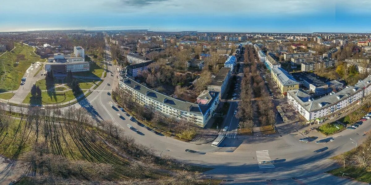 Круговая сферическая панорама Великий Новгород / Кремль, пешеходный мост, Новгор