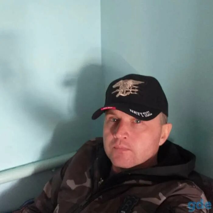 Сторож. Орел работа сторожем сегодня. Курган ищу работу сторожа. Охрана сутки трое. Виктор владимирович вахтер.