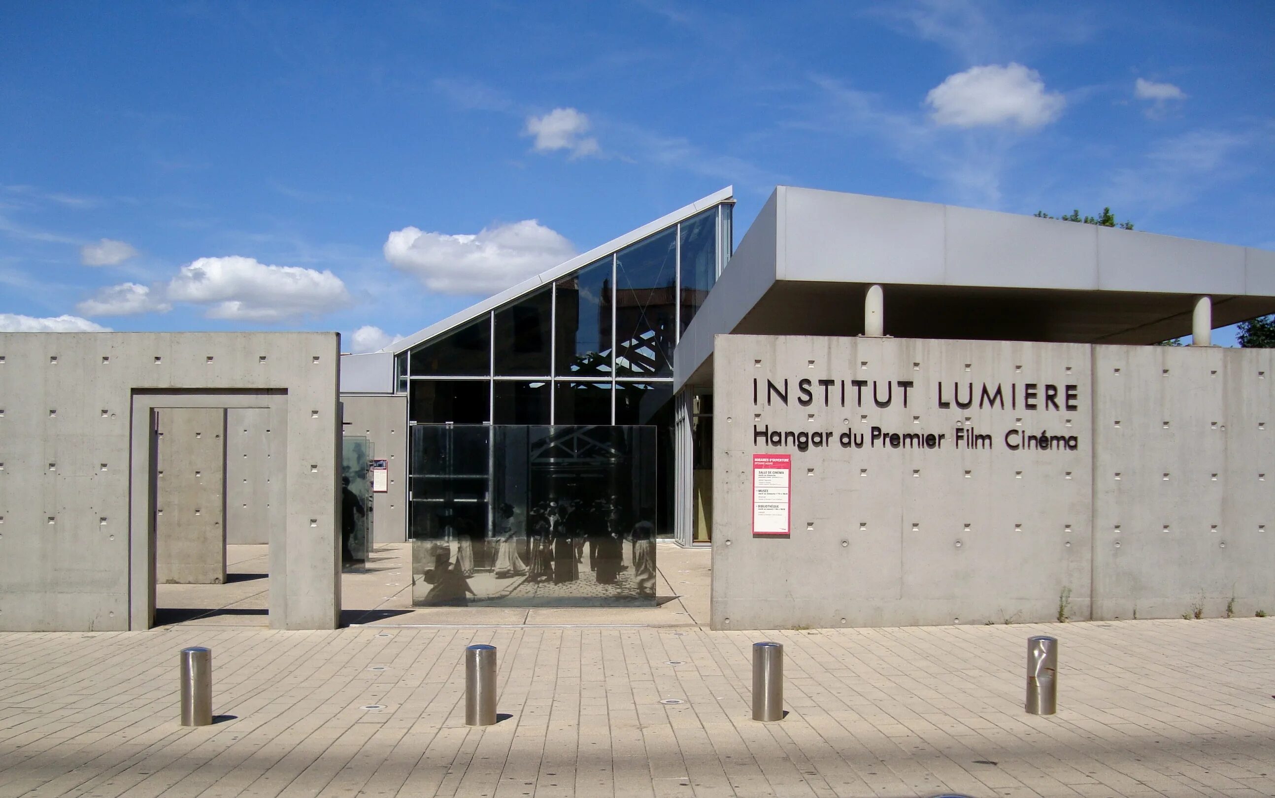 Анститю люмьер. Институт люмьер institut lumiere. музей братьев люмьер в лионе. анститю люмьер (institut lumiere). школа луи люмьера.