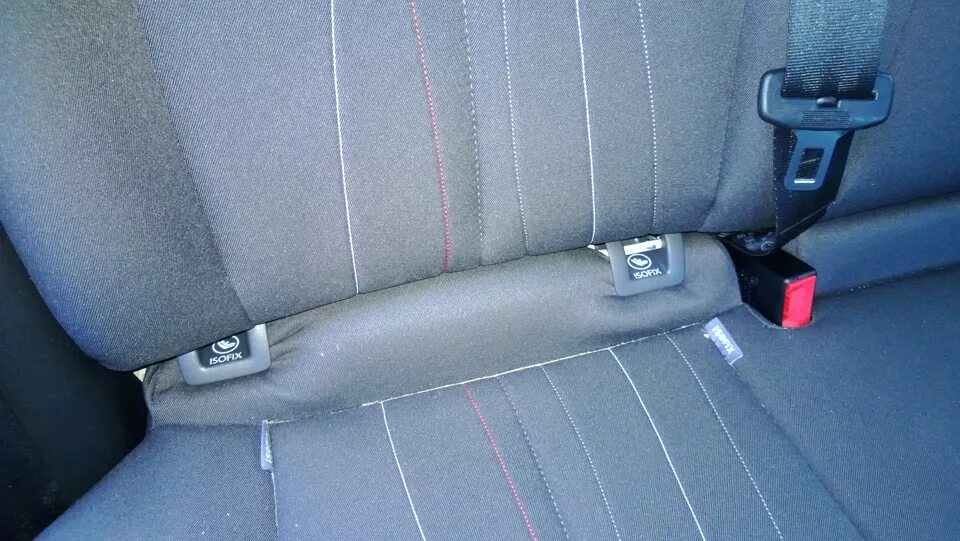 Как установить кресло isofix. Хундай соната 2008 изофикс. audi 80 кронштейн isofix. honda civic 2011 крепления isofix. civic 4d isofix.
