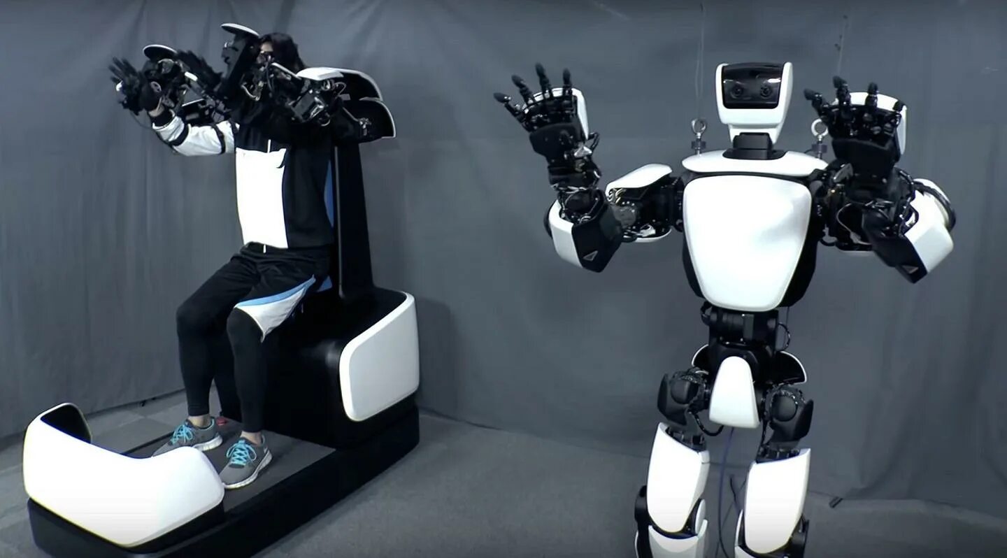 Можно робота нового. Робот Toyota t-hr3. Робот гуманоидный Toyota. Антропоморфный робот. Робот Toyota th r 3.