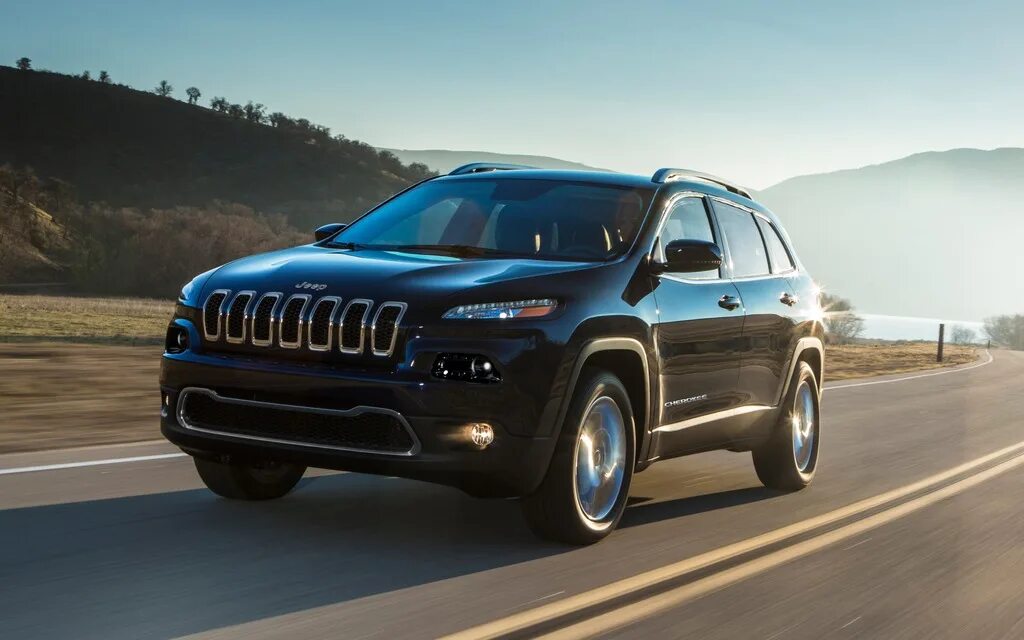 Jeep Cherokee Trailhawk 2014. Jeep Cherokee (KL). Jeep Cherokee KL Sport. Jeep Cherokee (KL) фото.