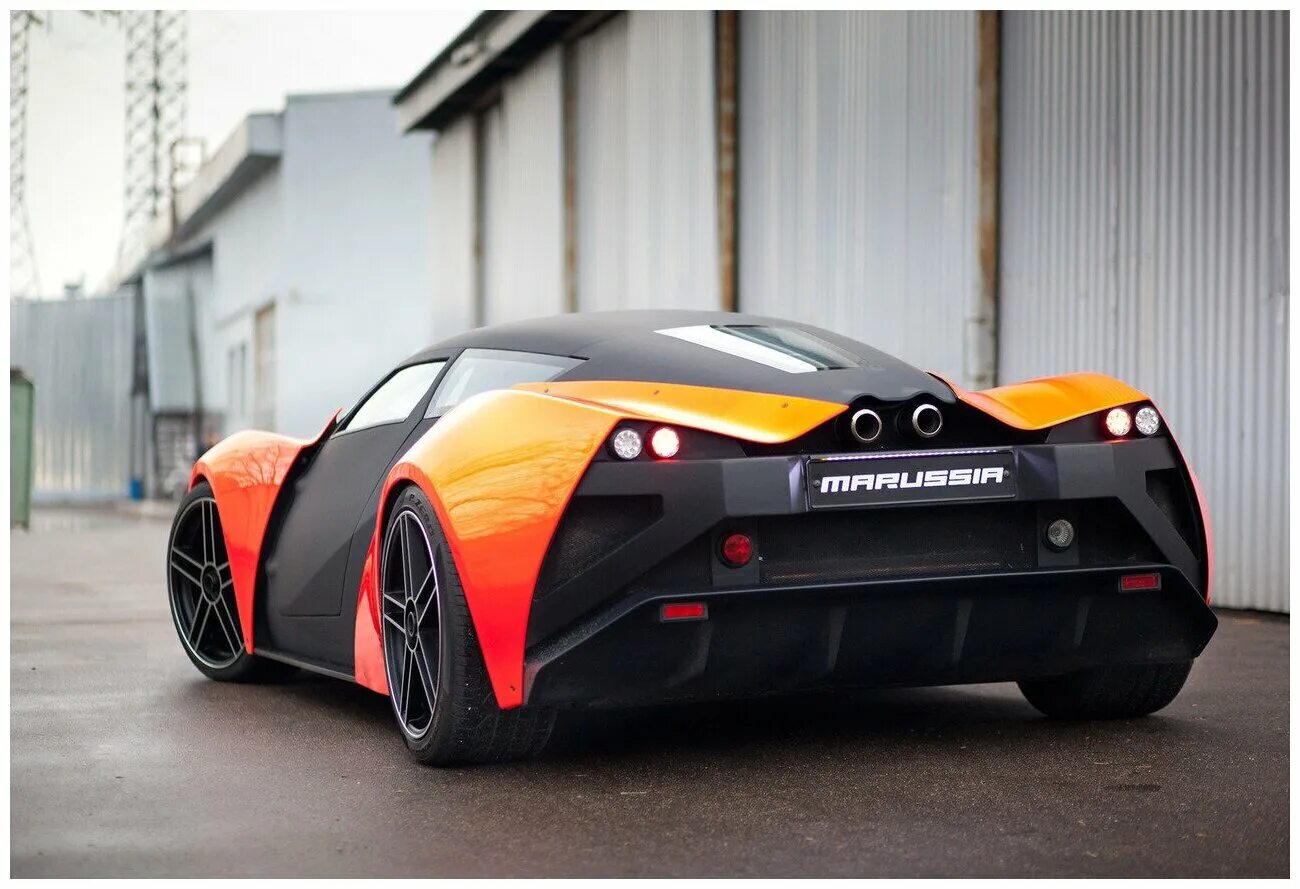 Спорткар Marussia b2.