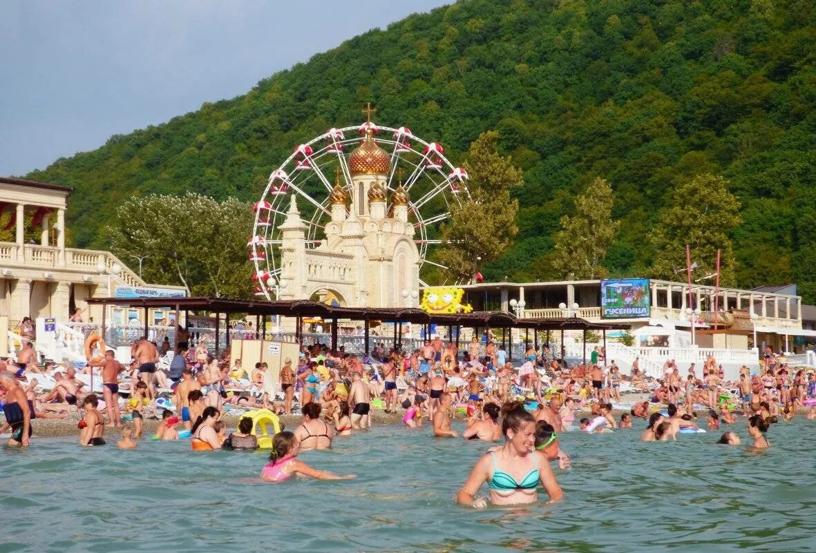 Отдых на море архипо осиповка. Архипо-осиповка 2025. море архипо осиповка 2025. архипо-осиповка 2025. архипо-осиповка набережная 2025.