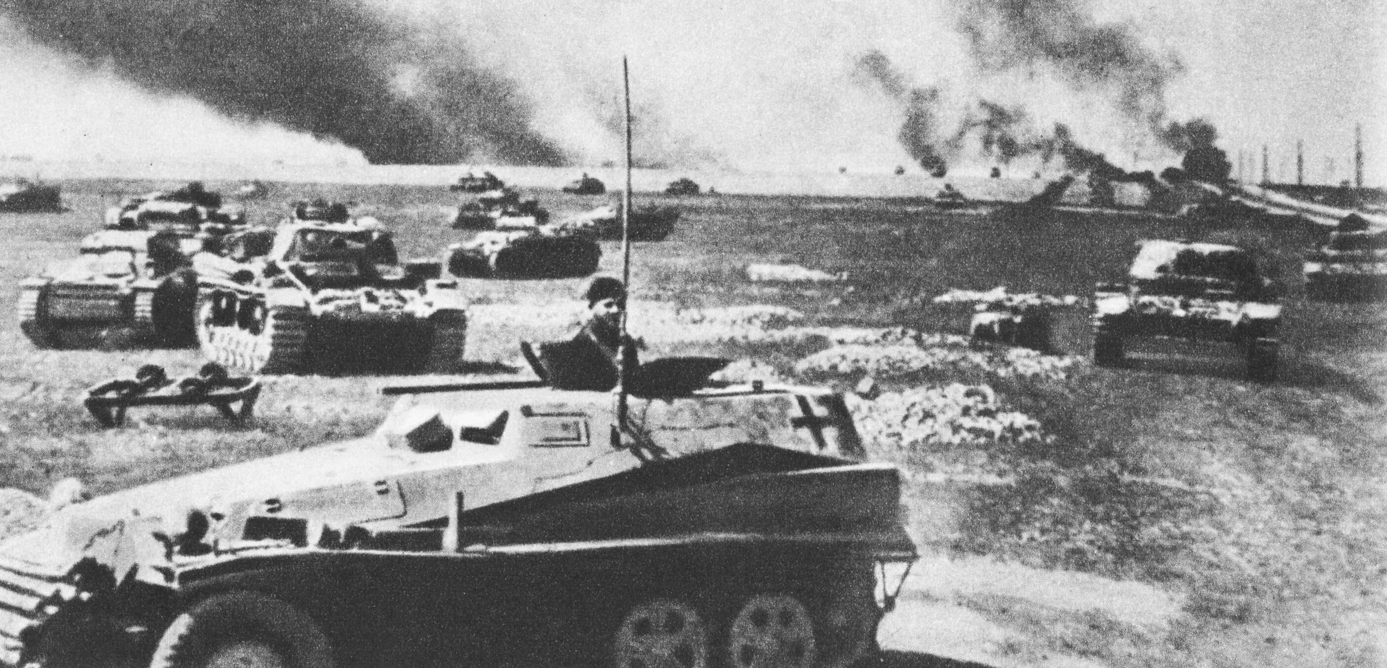 Нападение в июне. Наступление фашистов в 1941. Нападение Германии на СССР 22 июня 1941 г. Гитлеровские танки 1941. Магнитный механизм для подрыва танков.