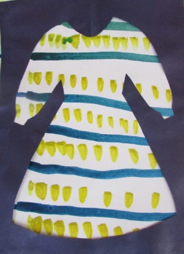 украсим кукле платьице рисование средняя группа