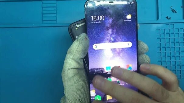 Ремонт Xiaomi Redmi 8: замена стекла дисплея - разборка - BananaFix - YouTube