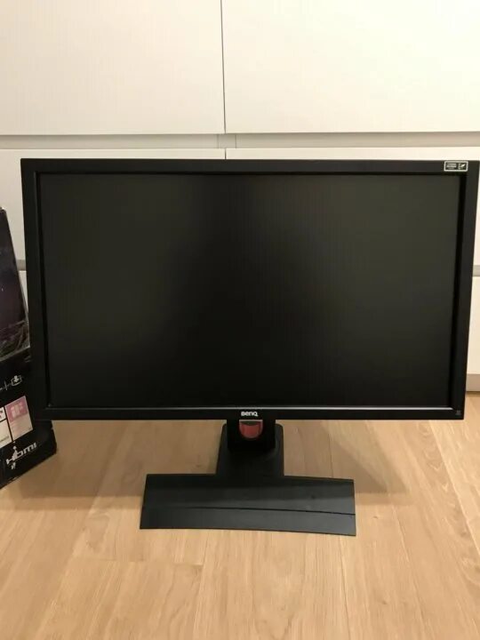 Купить монитор 120. Монитор 120 Гц BENQ. BENQ xl2420t 120гц. Монитор BENQ 24 дюйма 120 Герц. Белый монитор BENQ 120 Герц.