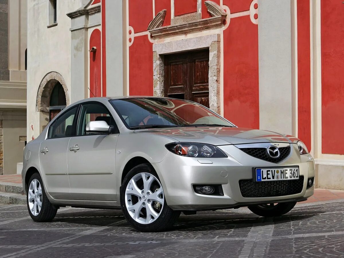 Мазда 3 2.0 150 л с. Мазда 3 bk седан. mazda 3 bk 2006 седан. mazda 3 bk седан 2008. мазда 3 2006 bk седан.