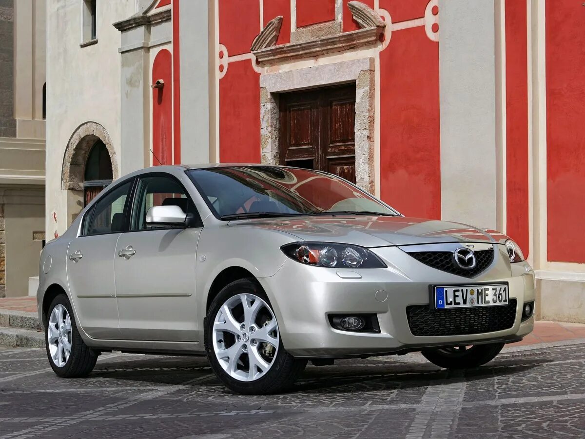 Мазда 3 россия. Мазда 3 BK седан. Mazda 3 BK седан 2008. Mazda 3 BK 1.6 седан. Мазда 3 2006 BK седан.