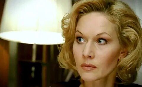 Жас жігіттер кемпірлерді сиқырлайды