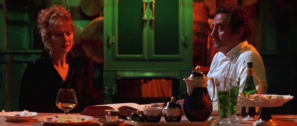 Wife thief. The Cook, the Thief, his wife & her lover (1989) Peter Greenaway. The Cook the Thief his wife her lover 1989.
