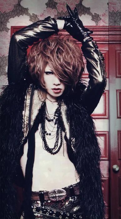 J rock boys. Von lycaon art. Yuuki lycaon. Belle lycaon. Satoshi lycaon.
