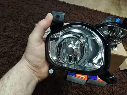 Туманки авенсис т250