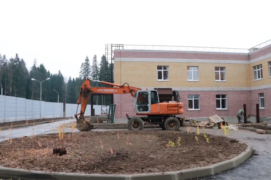 В Удмуртии построят бассейны, дома для бюджетников и введут 8 тысяч мест в детск