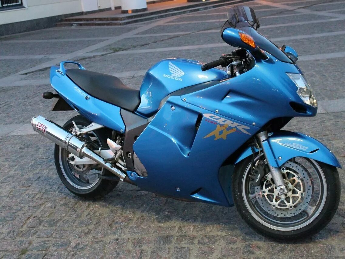 Honda cbr 1100xx