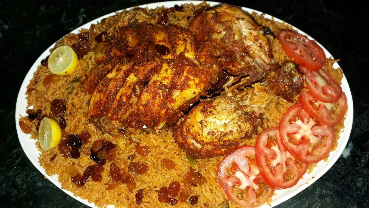 Мэнди блюдо. Блюдо Манди из баранины. Mandi Arabic food. Блюдо Махек. 1 a special dish