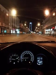 Картинка в машине ночью