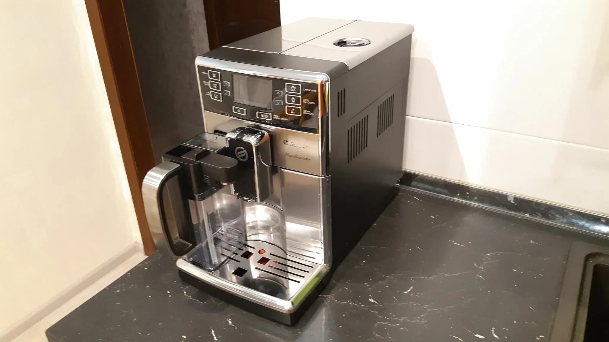 Кофемашина Saeco hd8928/09 PICOBARISTO. Кофемашина Philips Saeco hd8928/09. Кофемашина Saeco Barista 8928.