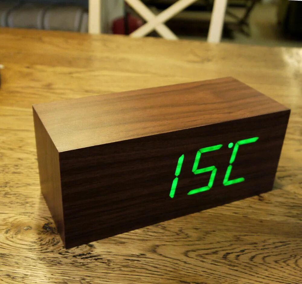 Часы cube. Деревянные часы Wooden VST-869. Часы электронные из дерева. Часы деревянный куб. Куб будильник деревянный.