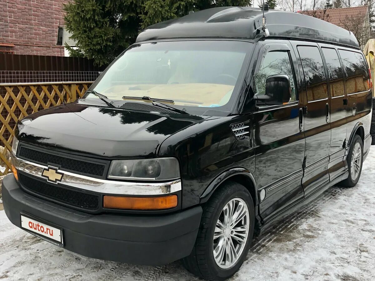 Шевроле экспресс с пробегом в россии. Chevrolet Express 1996. Chevrolet Express 2010. Chevrolet Express II. Chevrolet Express II long.