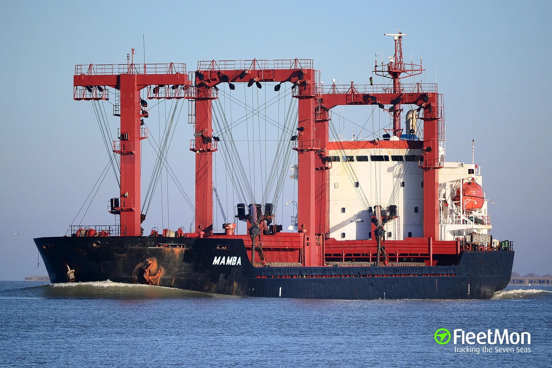 Cargo vessel