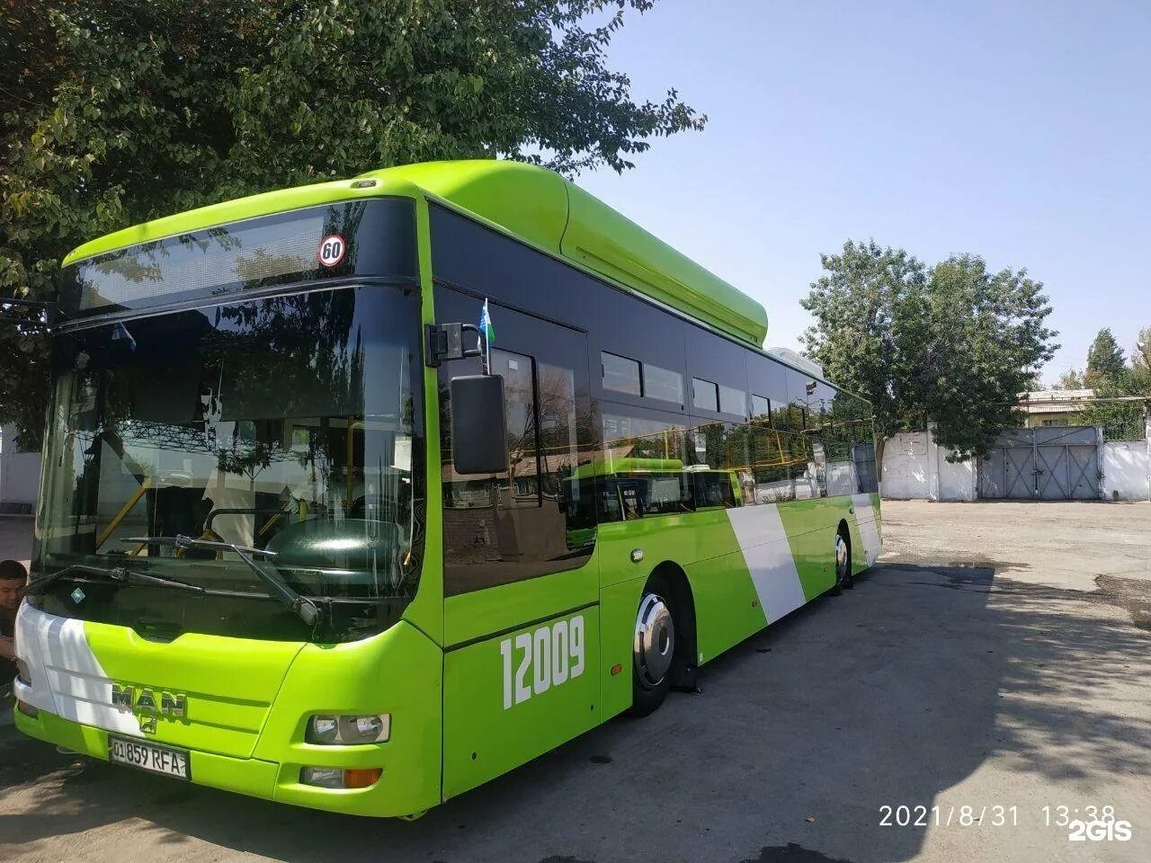 Автобус 131 томск. Tashkent buses 131 yutong гармошка. 131 автобус. автобус 131 бор. тошшахартрансхизмат.